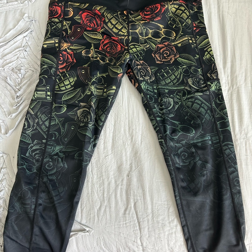 Constantly Varied Gear capri leggings